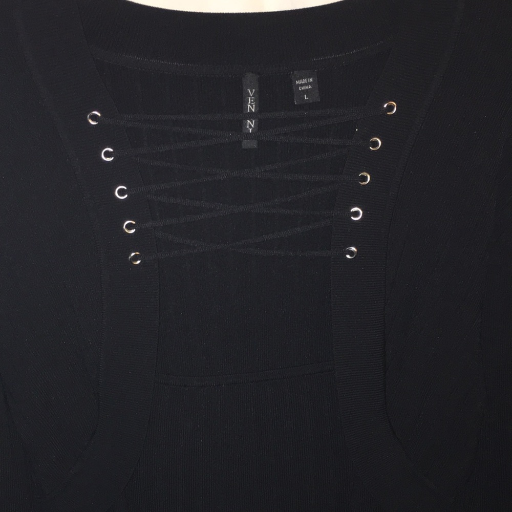 Women’s L dressy/casual knit top